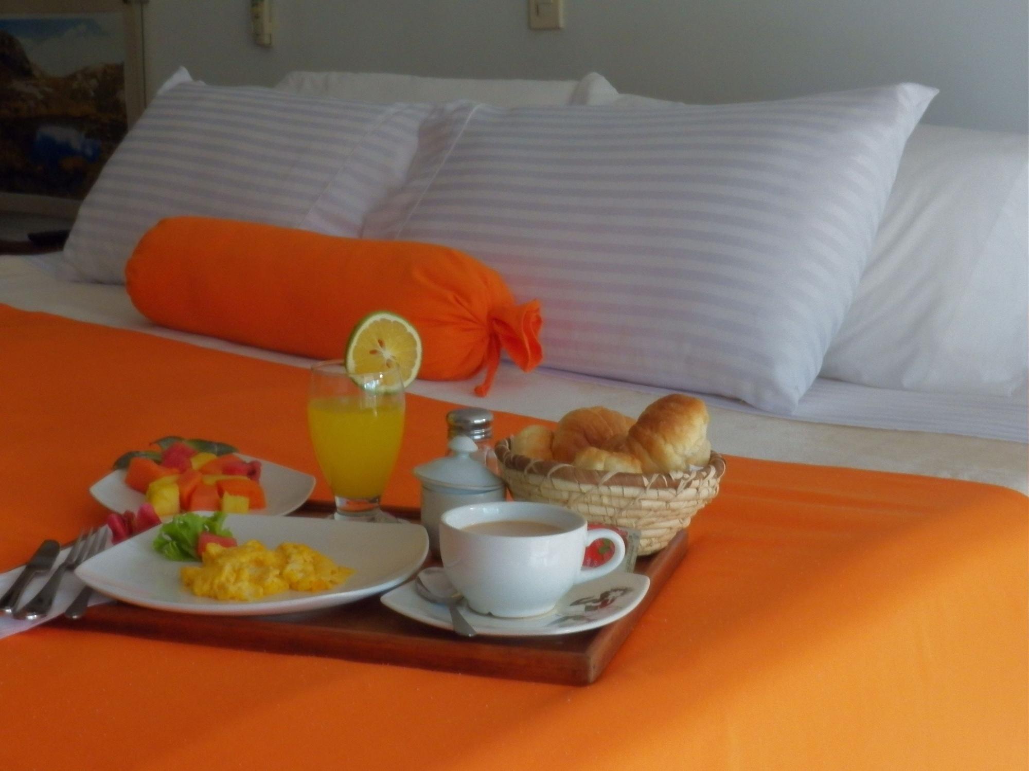 Hotel Casa Santa Monica Norte Cali Bagian luar foto