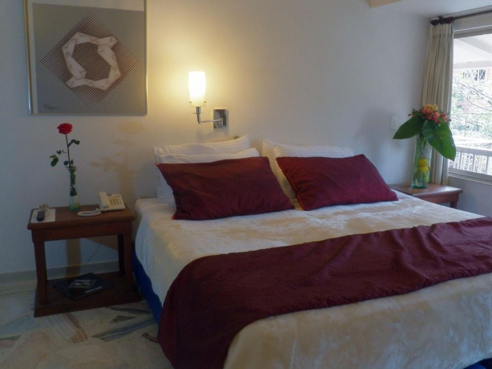 Hotel Casa Santa Monica Norte Cali Bagian luar foto
